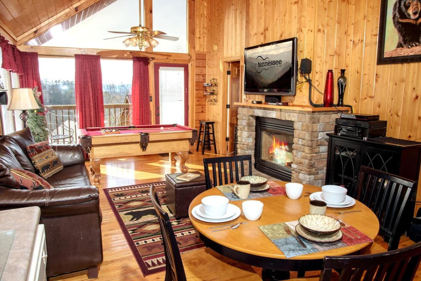 Vila Views I Mins To Dollywood I Hot Tub I Pool Table Sevierville Exteriér fotografie