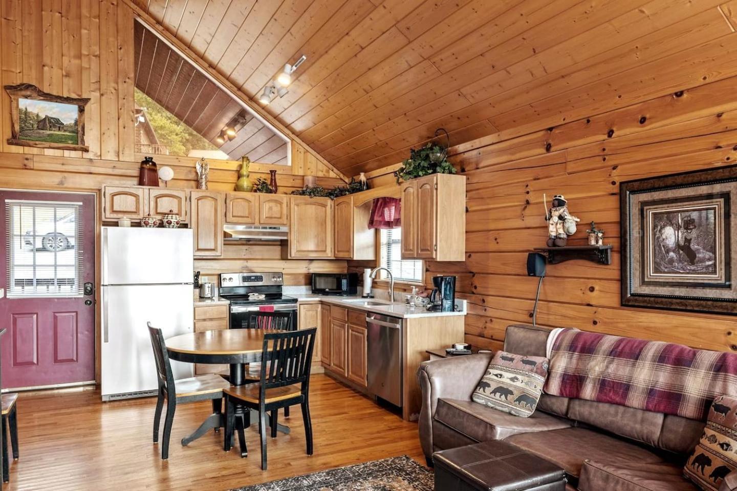 Vila Views I Mins To Dollywood I Hot Tub I Pool Table Sevierville Exteriér fotografie