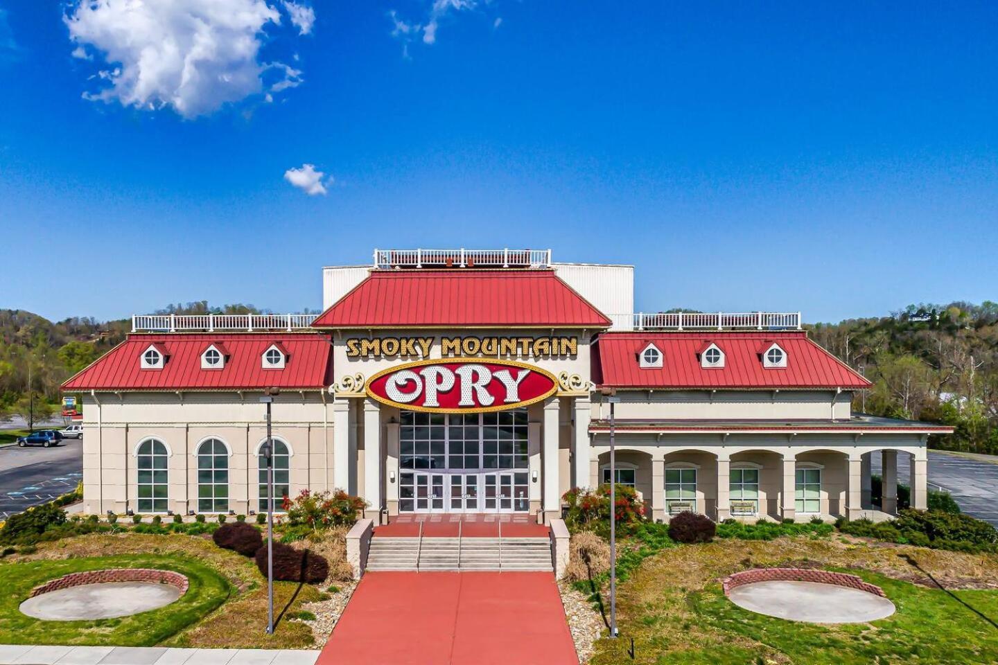 Vila Views I Mins To Dollywood I Hot Tub I Pool Table Sevierville Exteriér fotografie