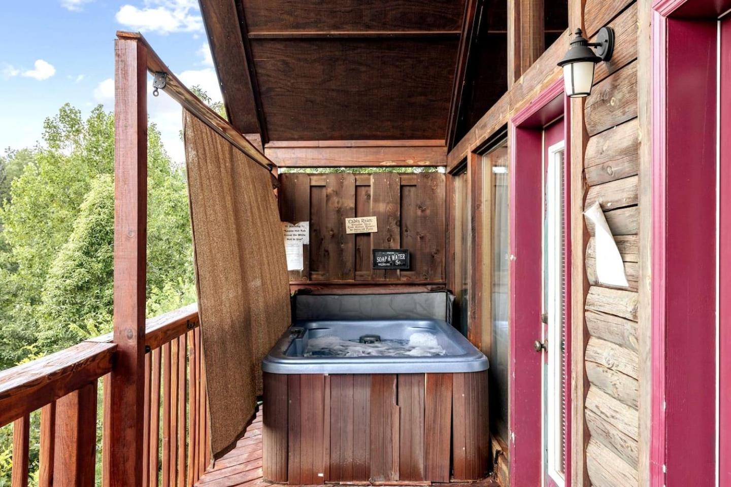 Vila Views I Mins To Dollywood I Hot Tub I Pool Table Sevierville Exteriér fotografie
