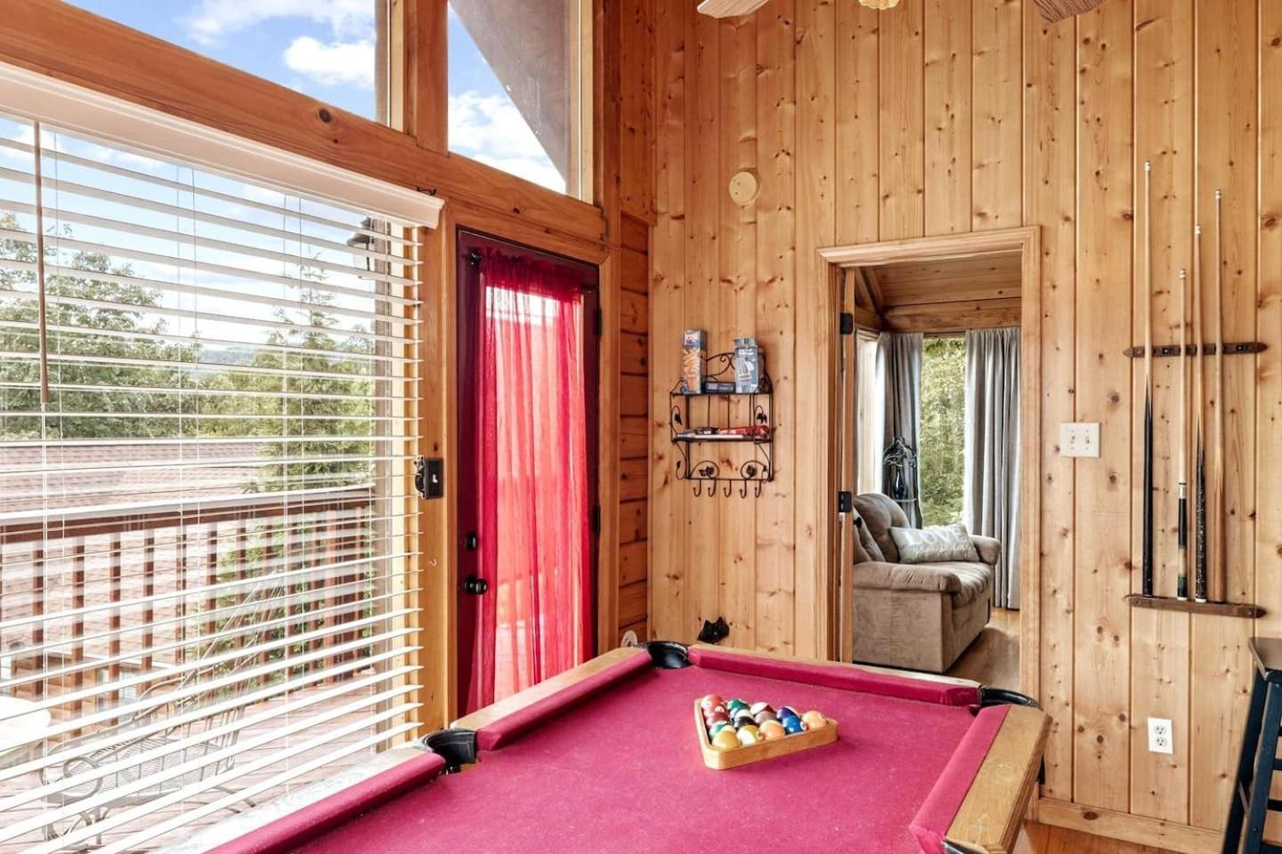 Vila Views I Mins To Dollywood I Hot Tub I Pool Table Sevierville Exteriér fotografie