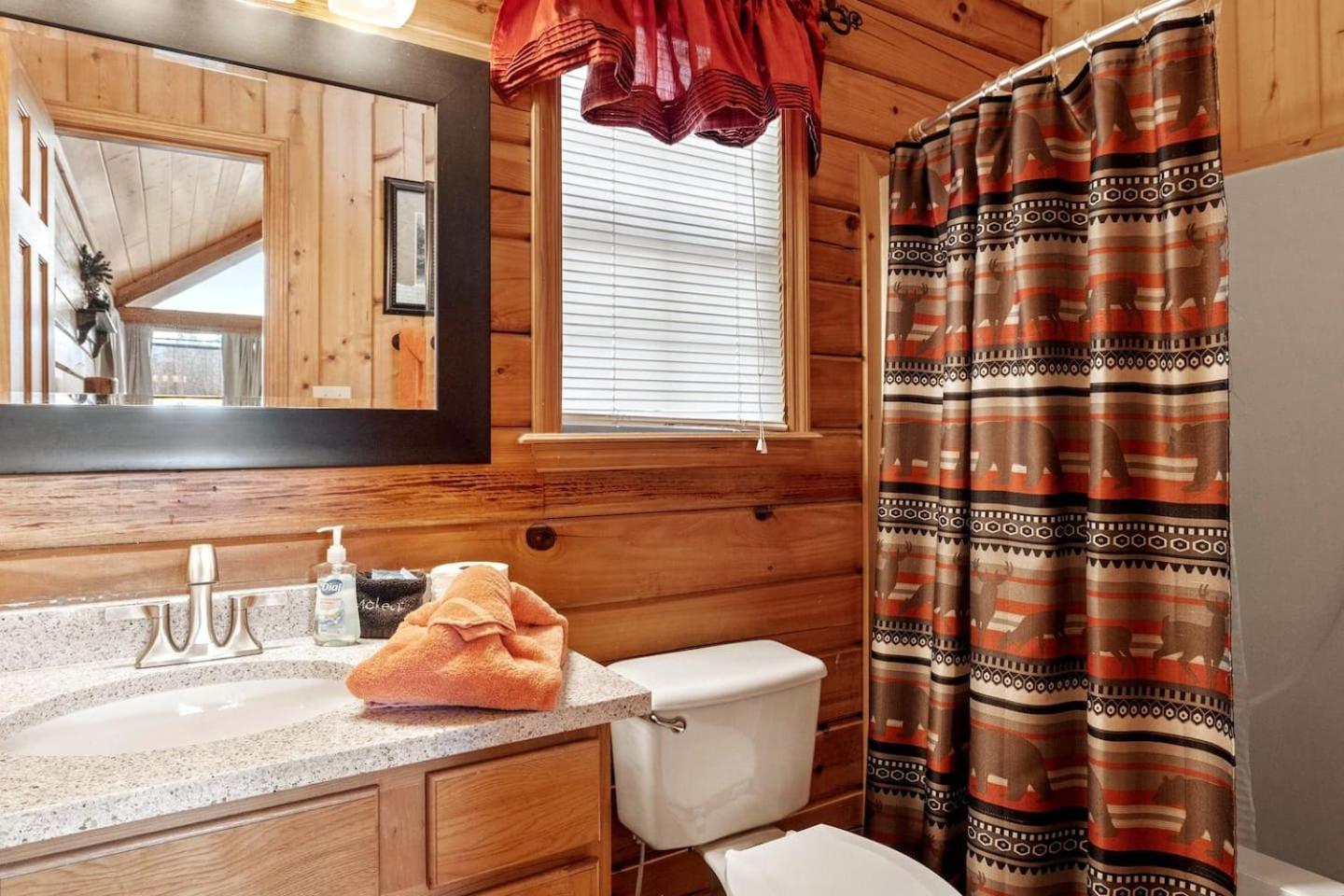 Vila Views I Mins To Dollywood I Hot Tub I Pool Table Sevierville Exteriér fotografie